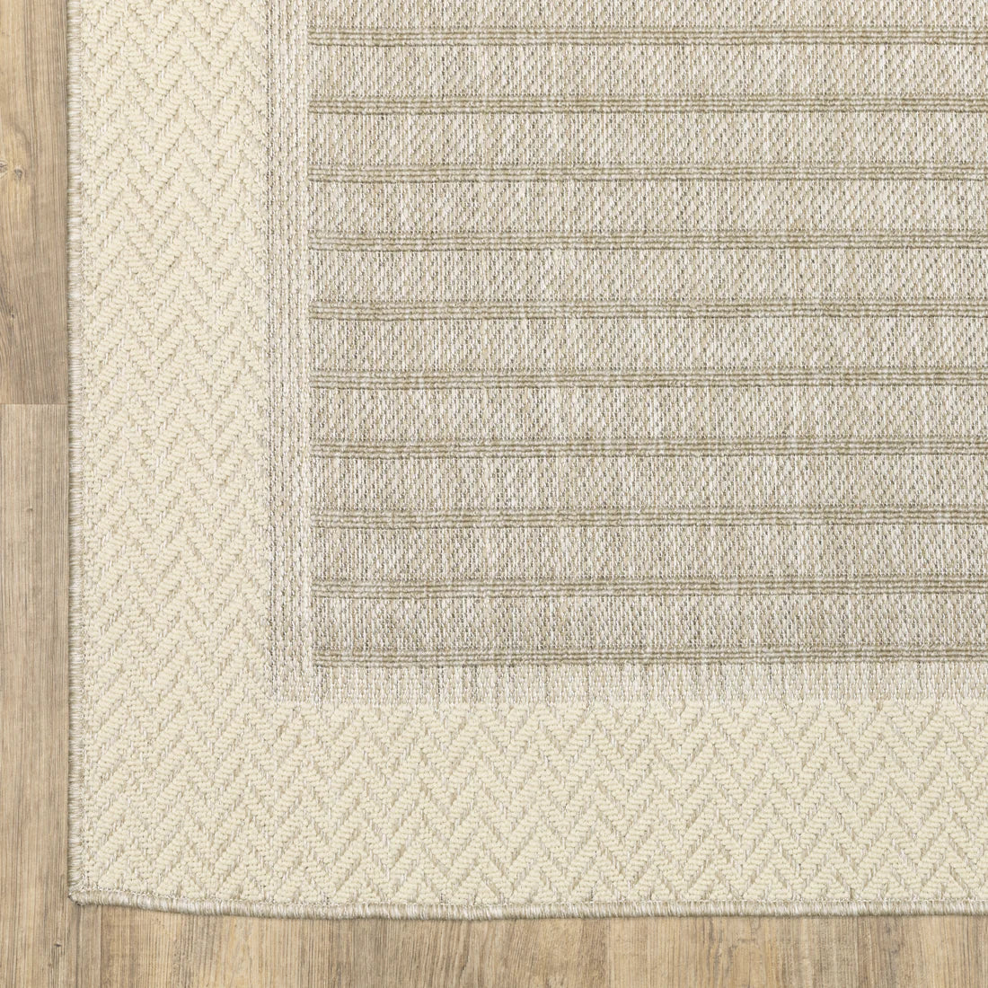 Oriental Weavers Zarina ZAR05 Beige/Brown Area Rug