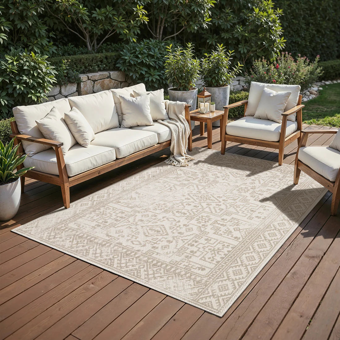 Oriental Weavers Zarina ZAR06 Beige/Ivory Area Rug