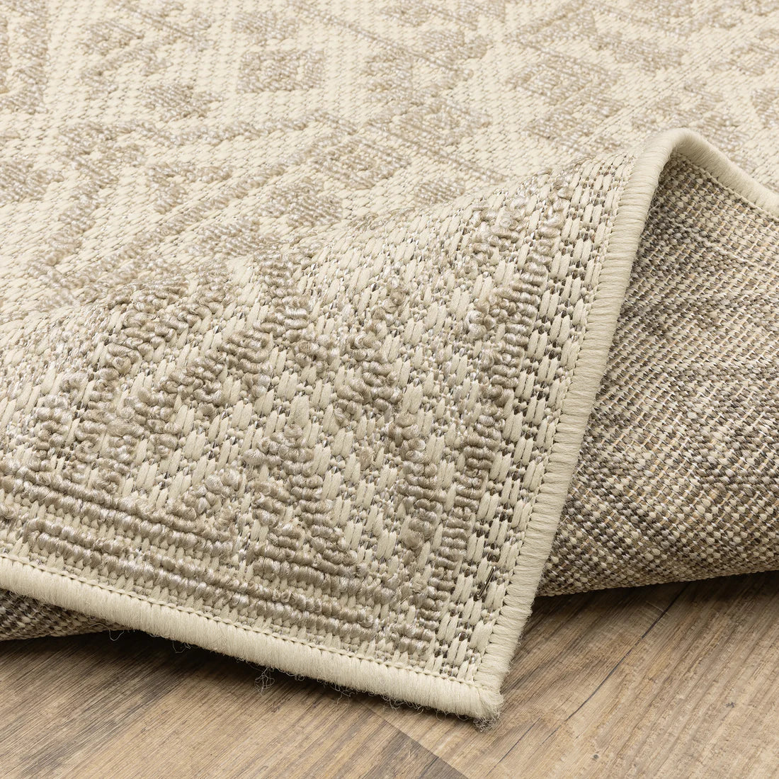 Oriental Weavers Zarina ZAR06 Beige/Ivory Area Rug