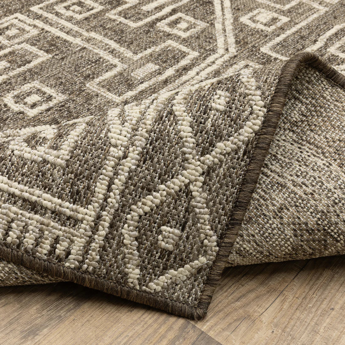 Oriental Weavers Zarina ZAR07 Brown/Beige Area Rug