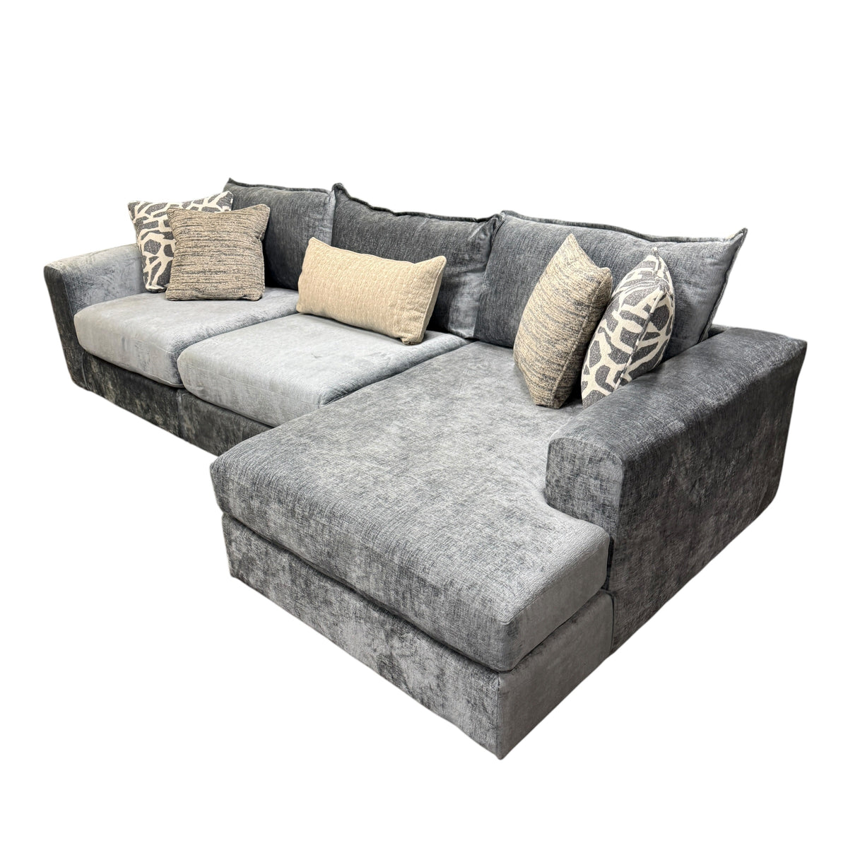 Wicker Sectional with RAF Chaise in Scarborough Steel