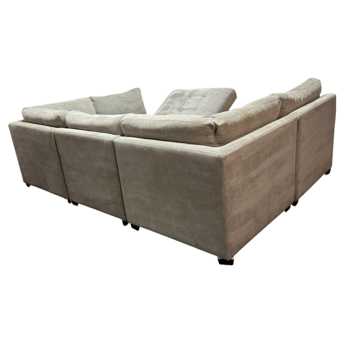 Refurbished Tufted Modular 6 Piece Sectional