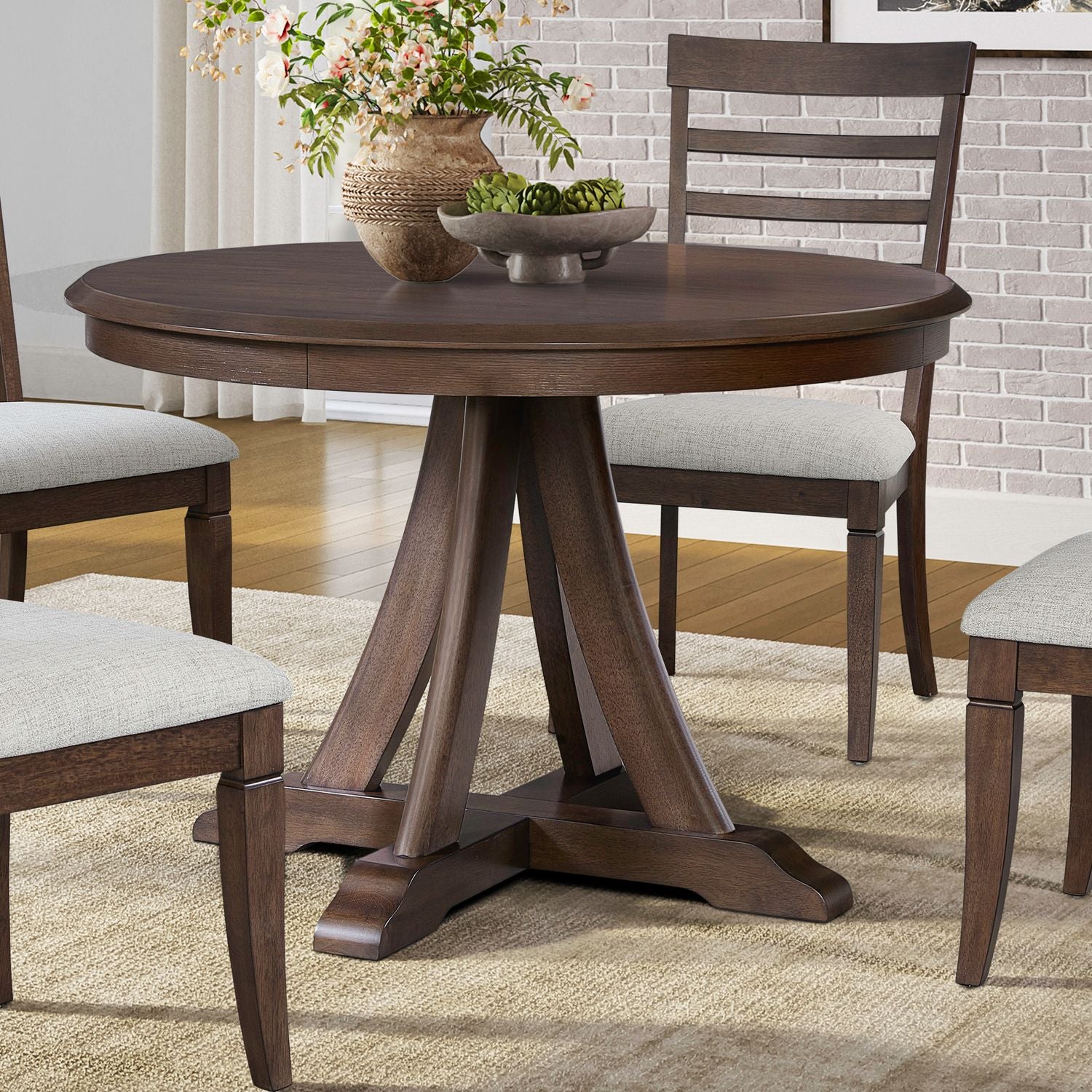 Pedestal Table Set