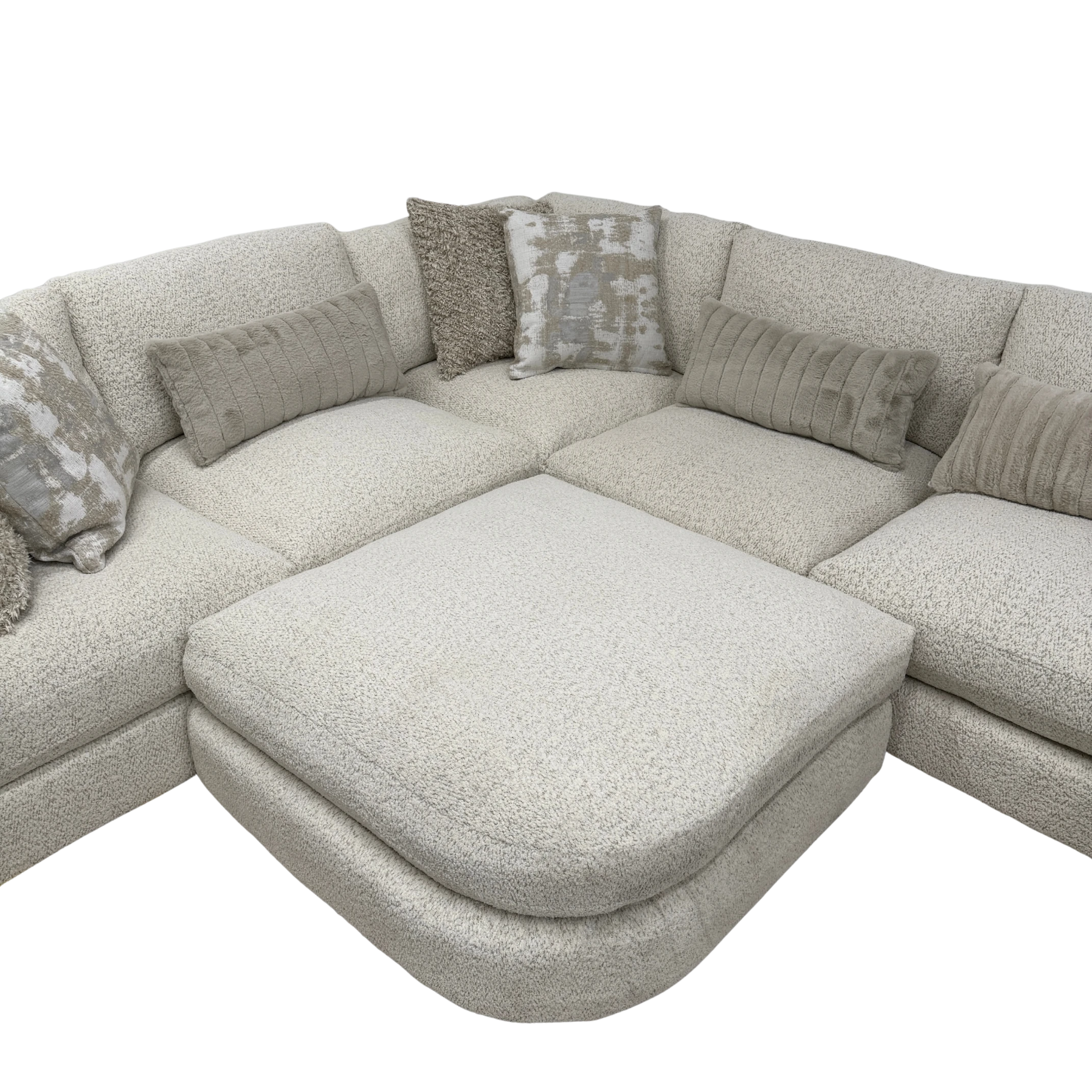 Juniper 6-Piece U-Shape Sectional with 2 Ottomans