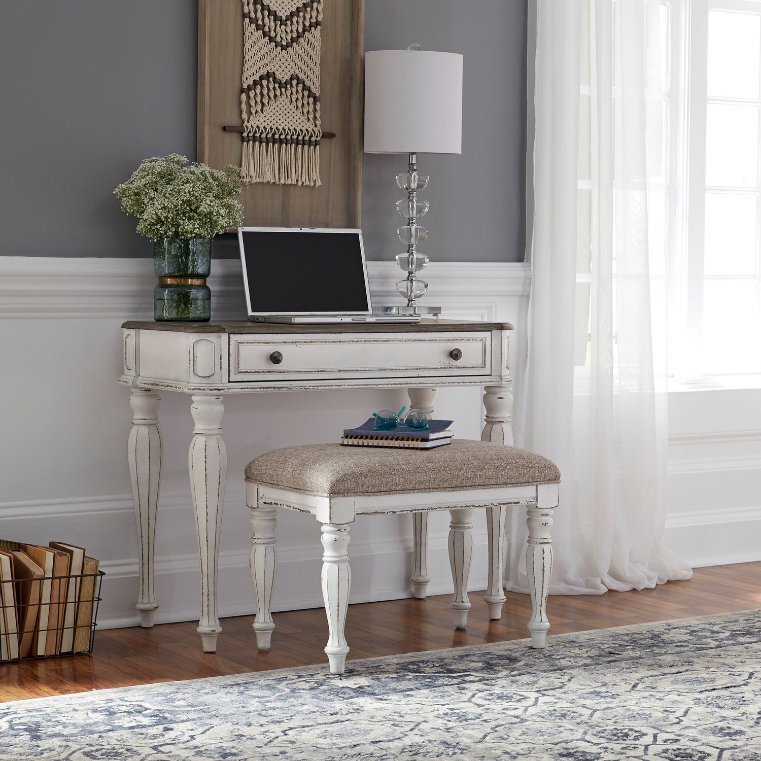 Accent Desk