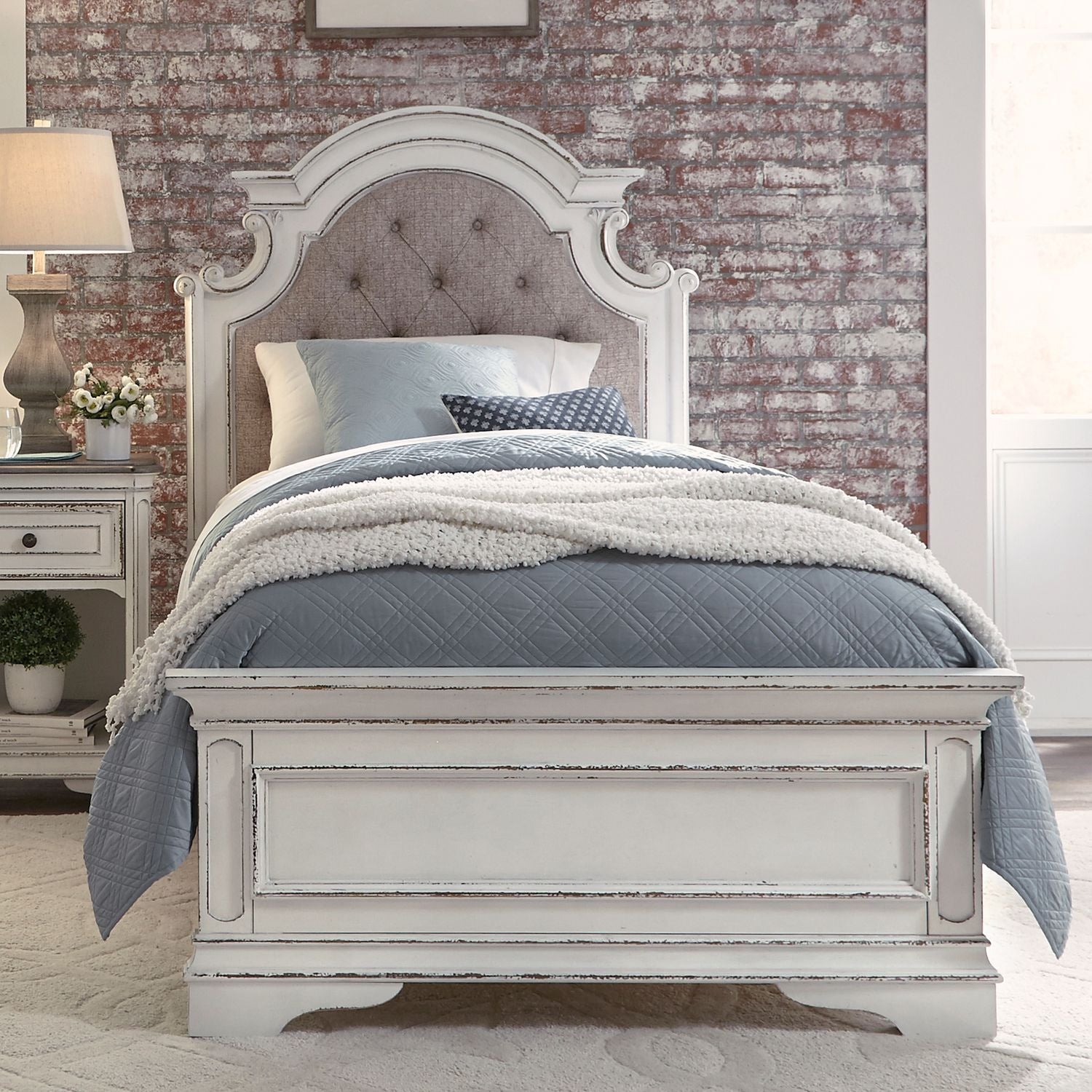 Full Upholstered Bed