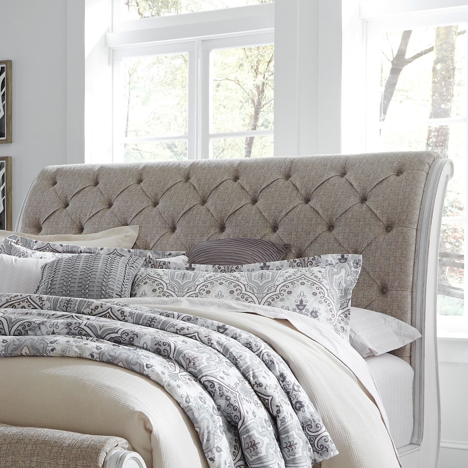 Queen Uph Sleigh Headboard
