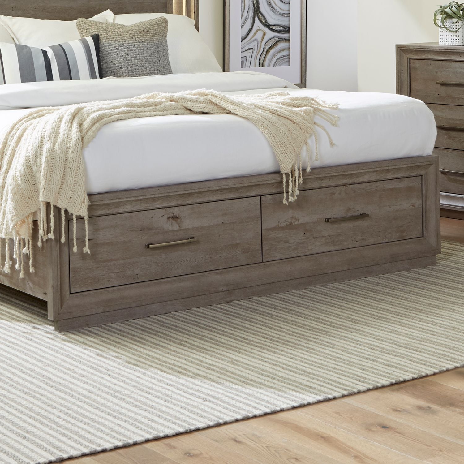 King Storage Footboard