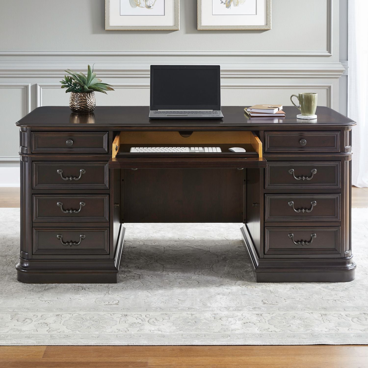 Jr Executive Desk
