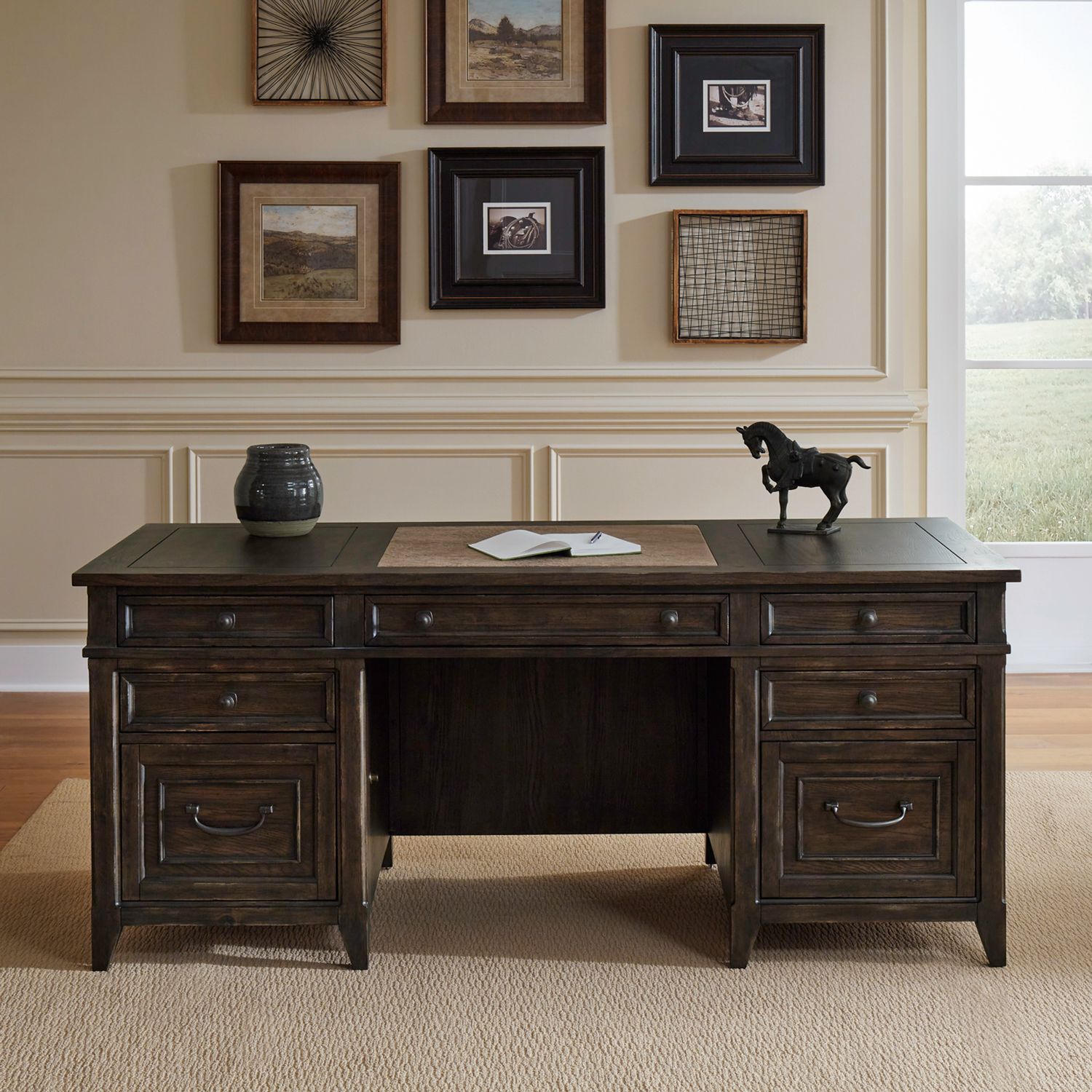 Executive Desk Top