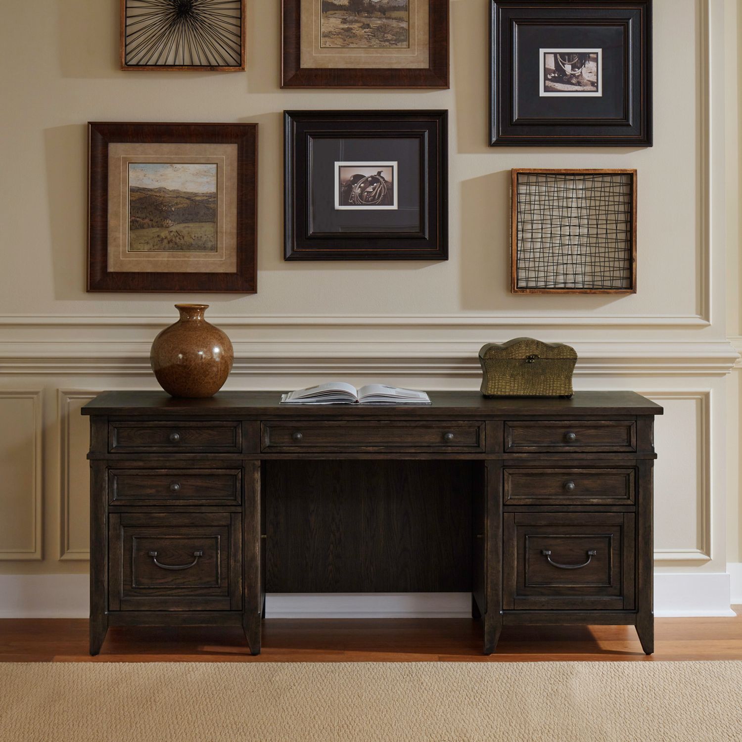 Executive Credenza Base