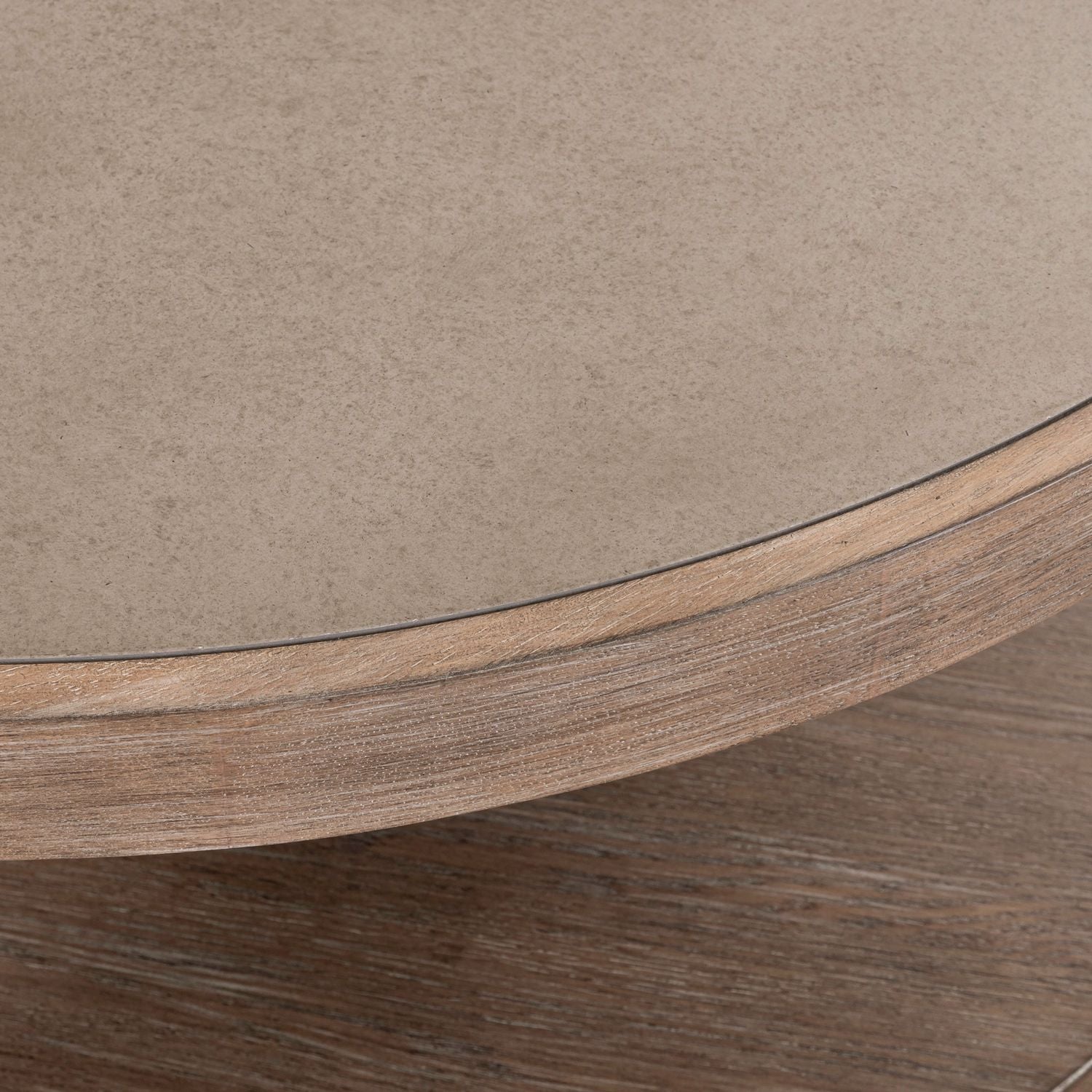 Round Cocktail Table