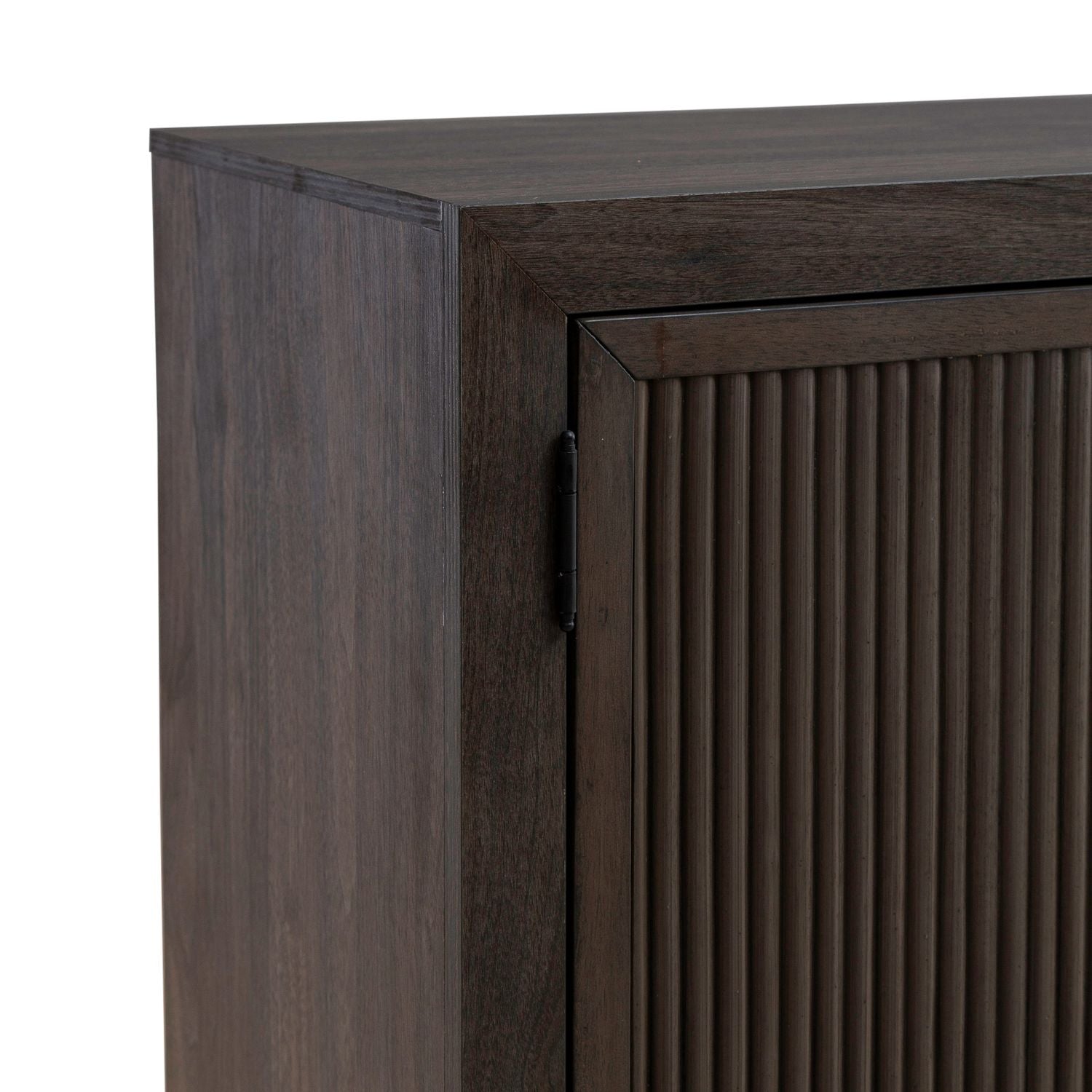 Dressing Chest