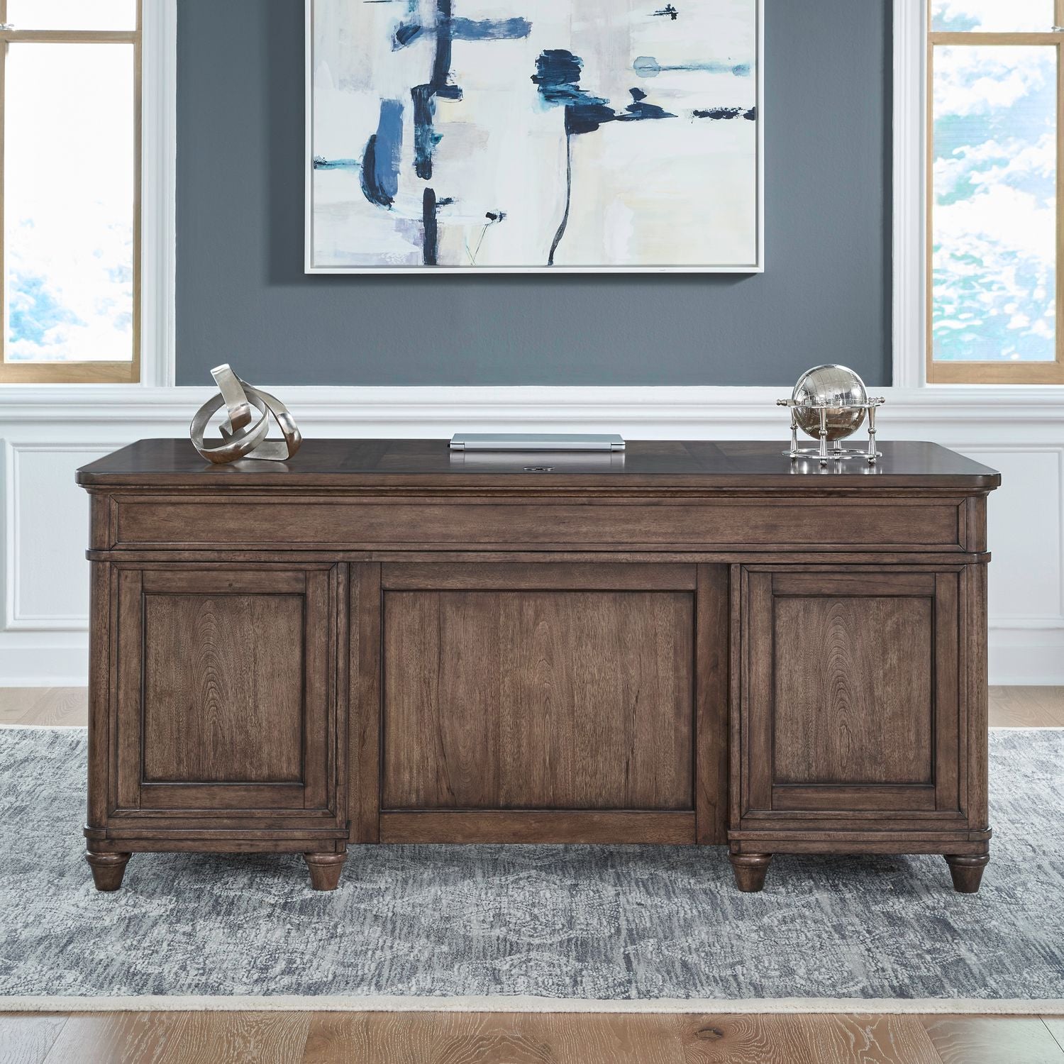 Jr Executive Desk Top