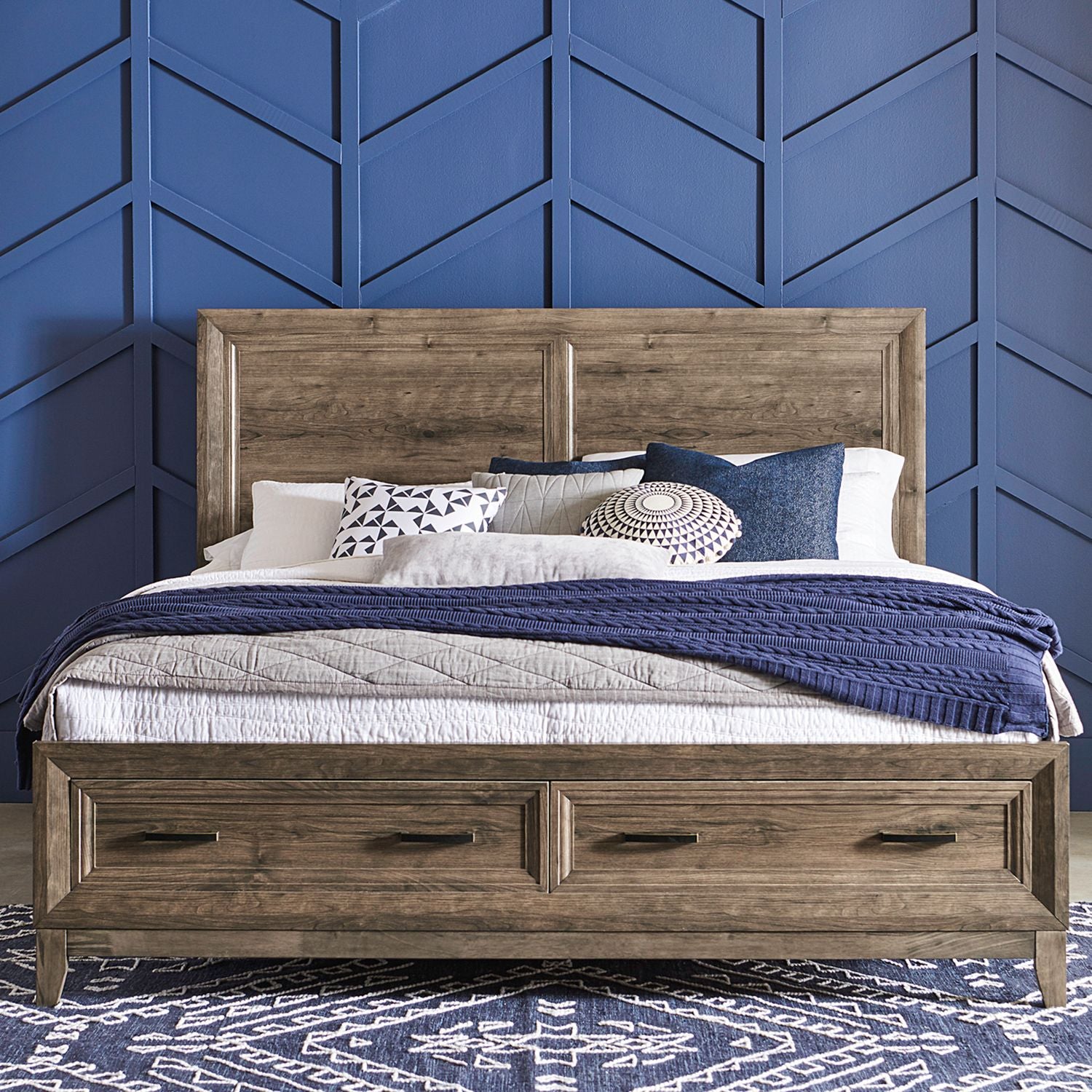 King Storage Bed