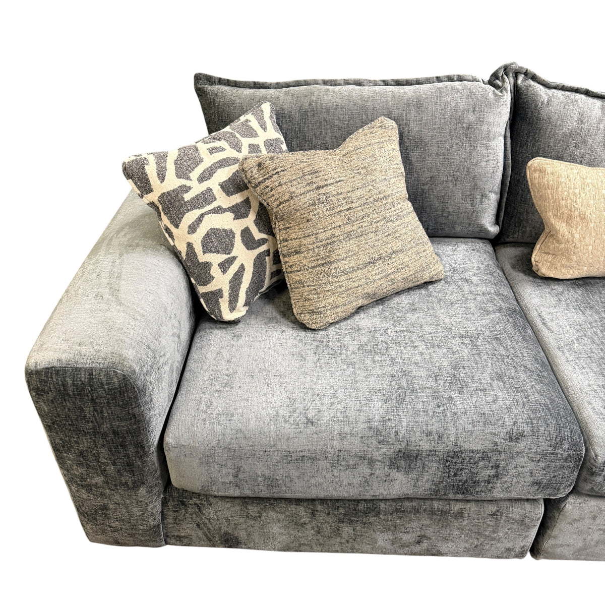 Wicker Sectional with RAF Chaise in Scarborough Steel