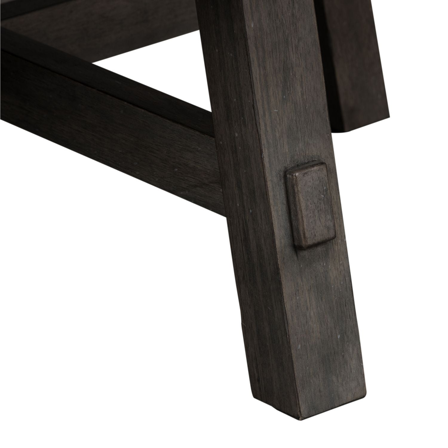 Splay Leg Round Cocktail Table