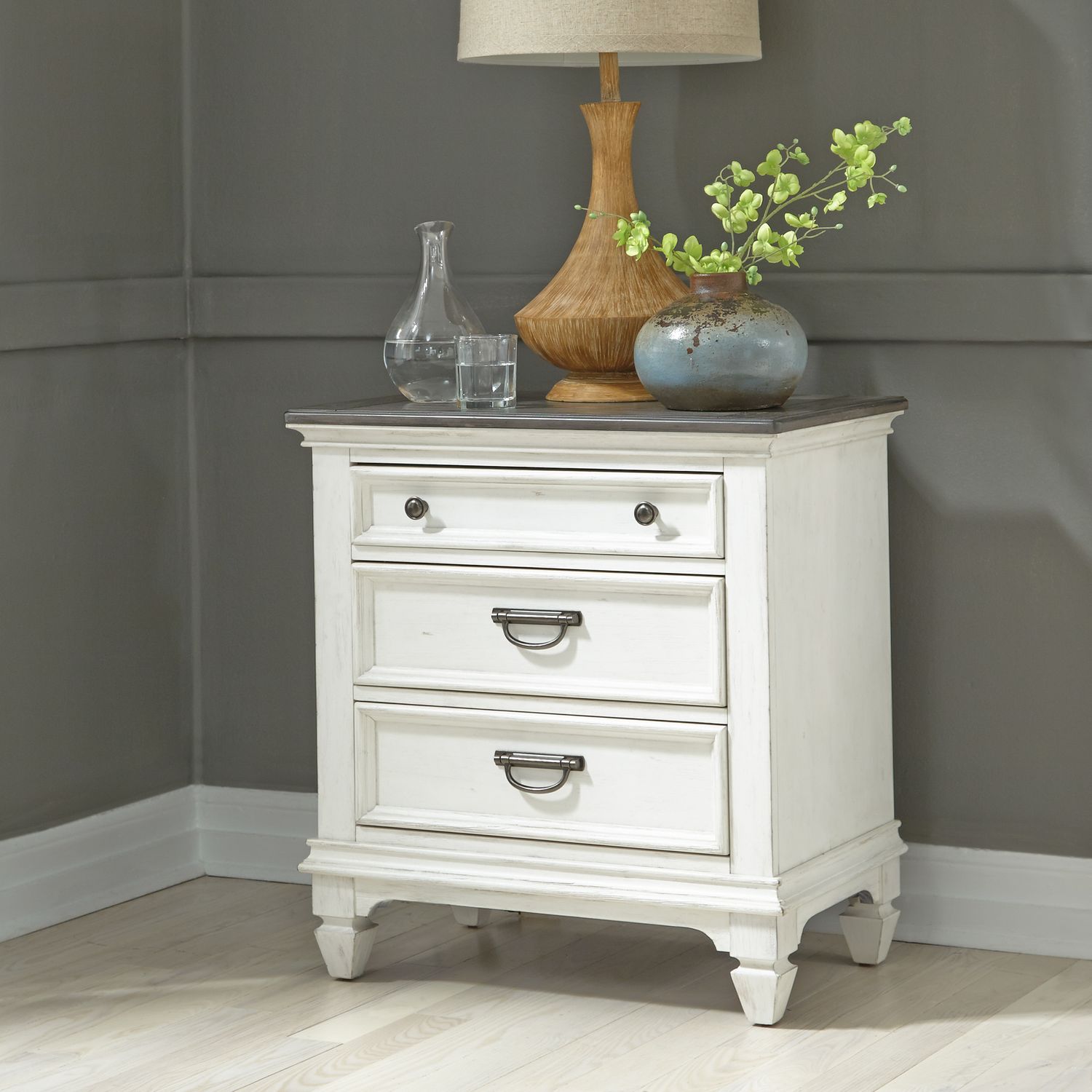 King Panel Bed, Dresser & Mirror, Night Stand