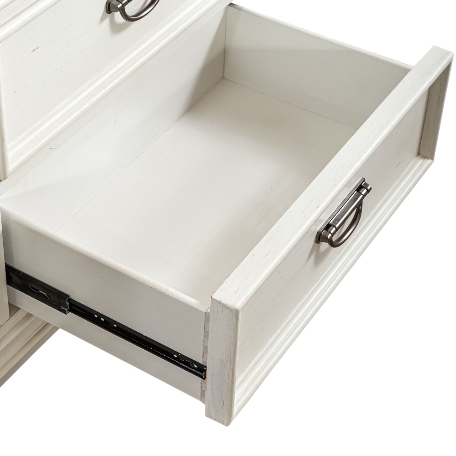 11 Drawer Chesser