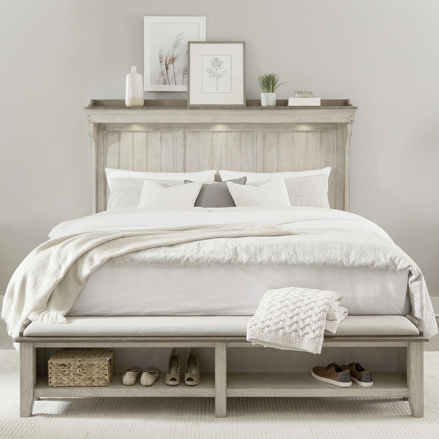 Queen Mantle Storage Bed