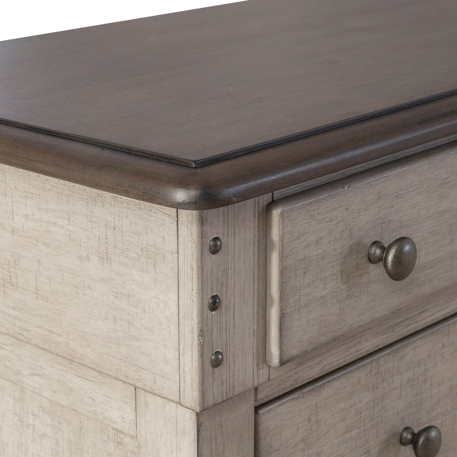 11 Drawer Chesser
