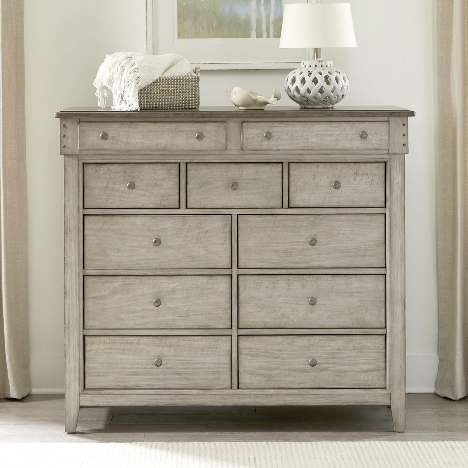 11 Drawer Chesser