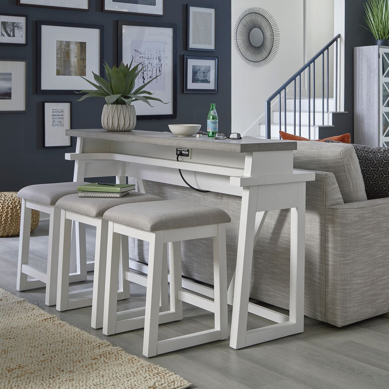 4 Piece Set