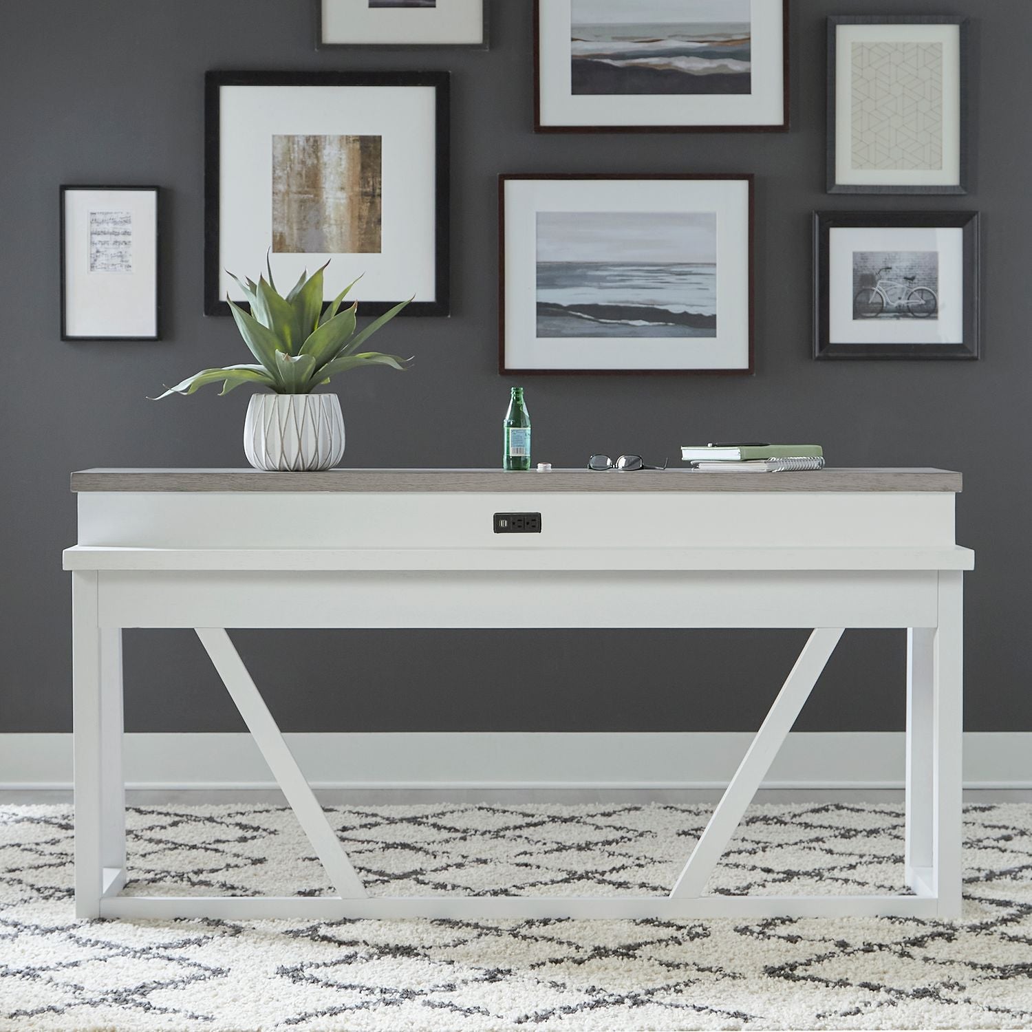 Console Bar Table