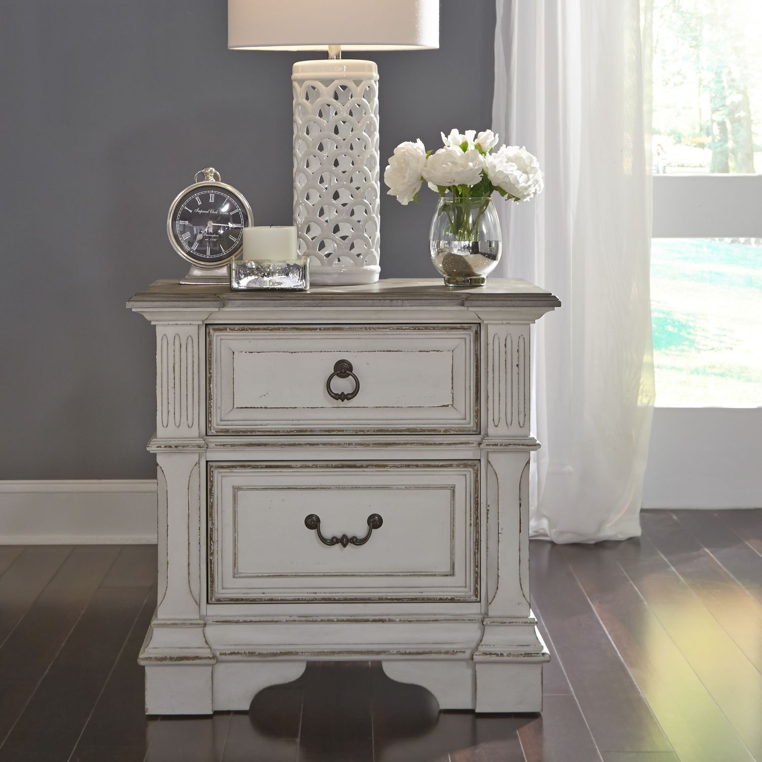 King California Sleigh Bed, Dresser & Mirror, Chest, Night Stand