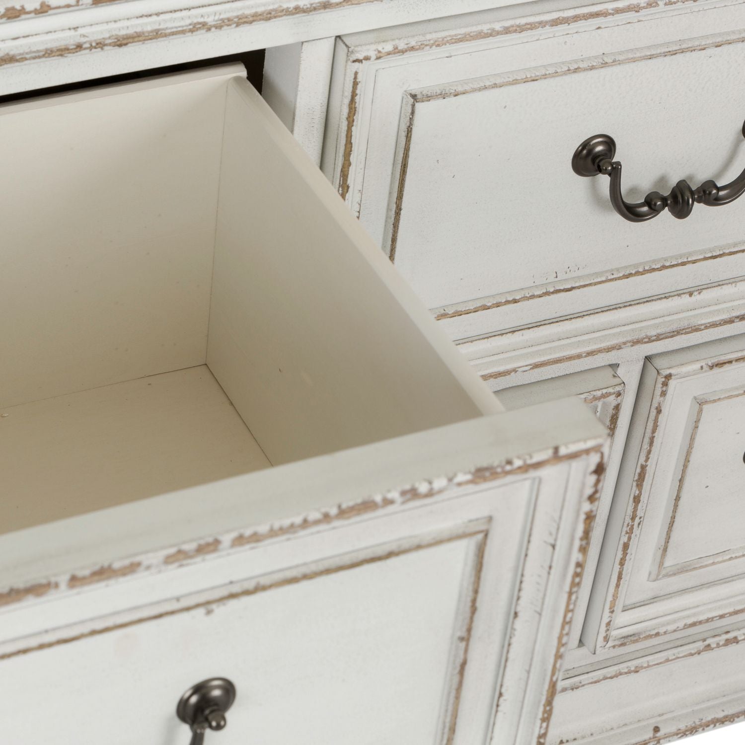 7 Drawer Dresser