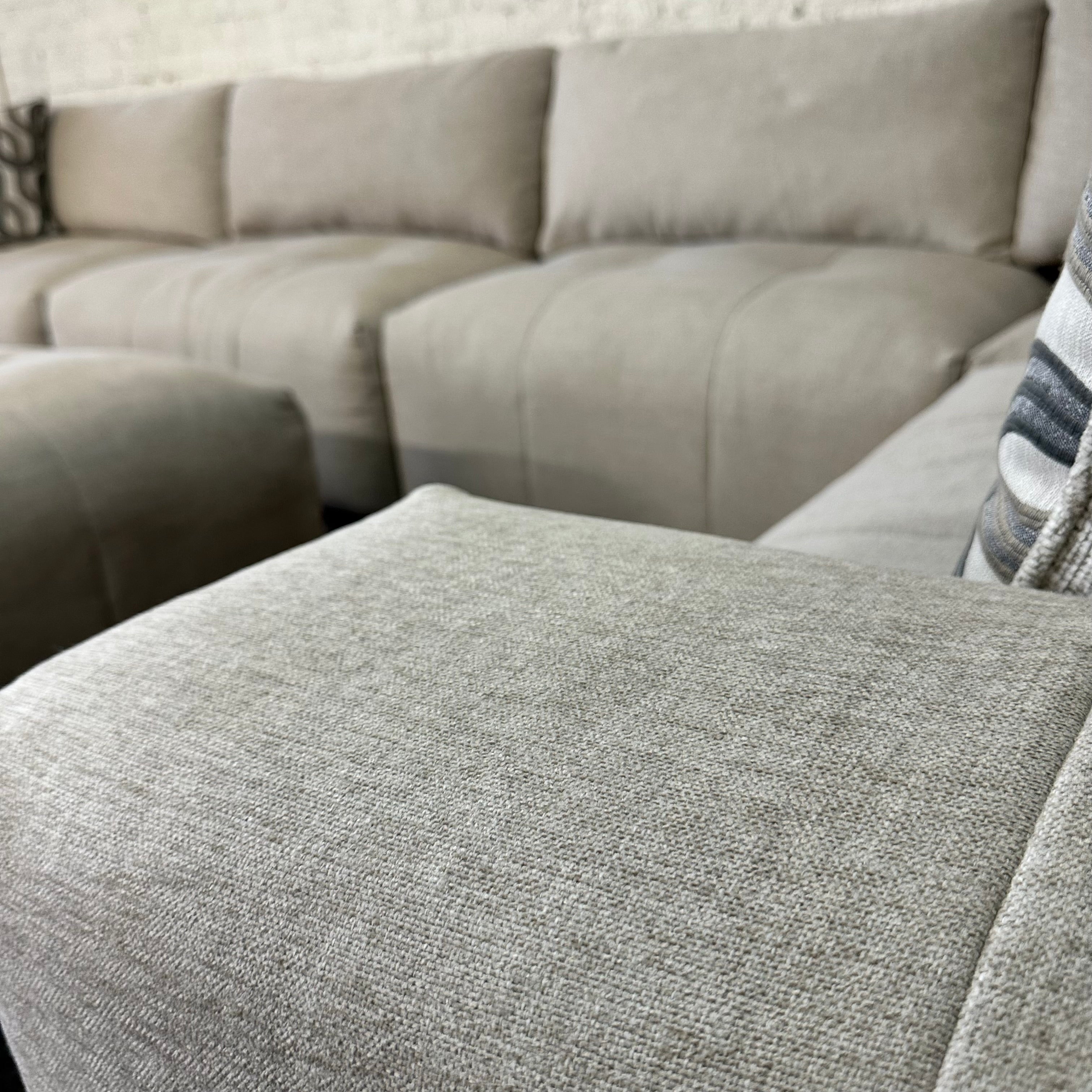 6 Pc Modular Sectional with Ottoman