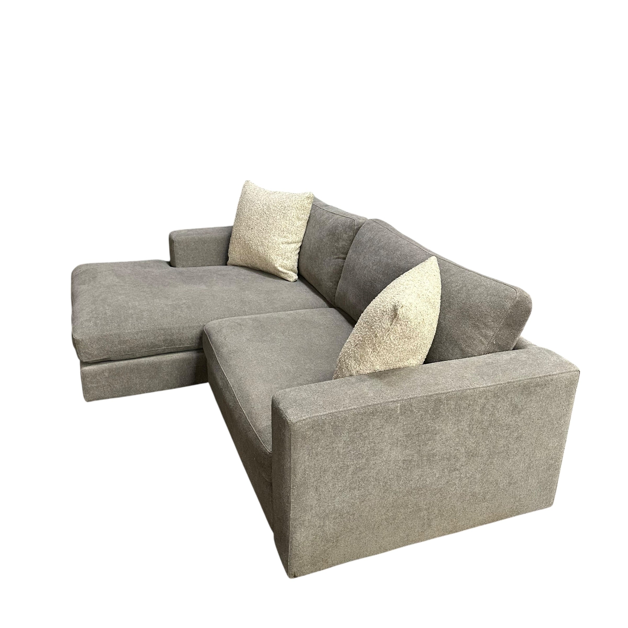 Sectional Sofa with Reversible Chaise