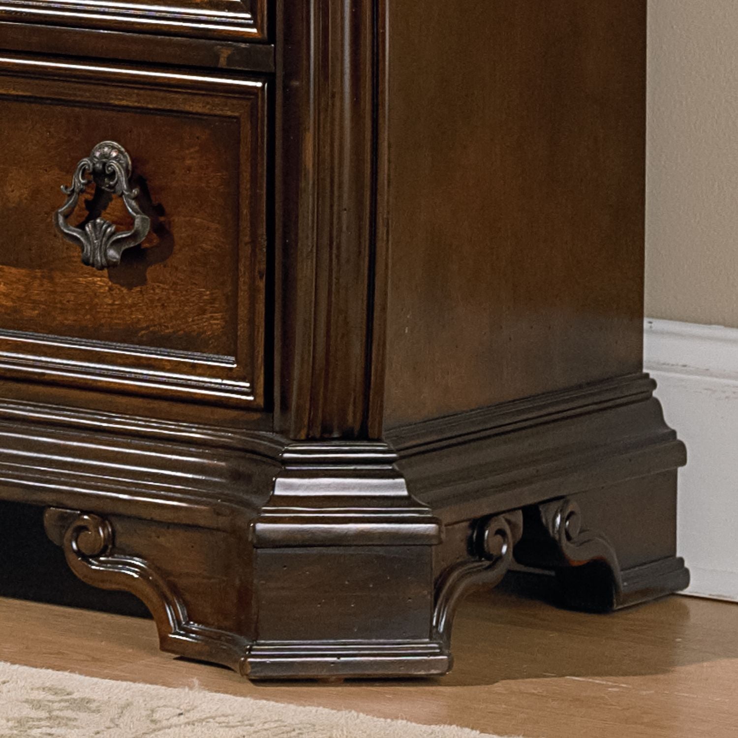 6 Drawer Chest