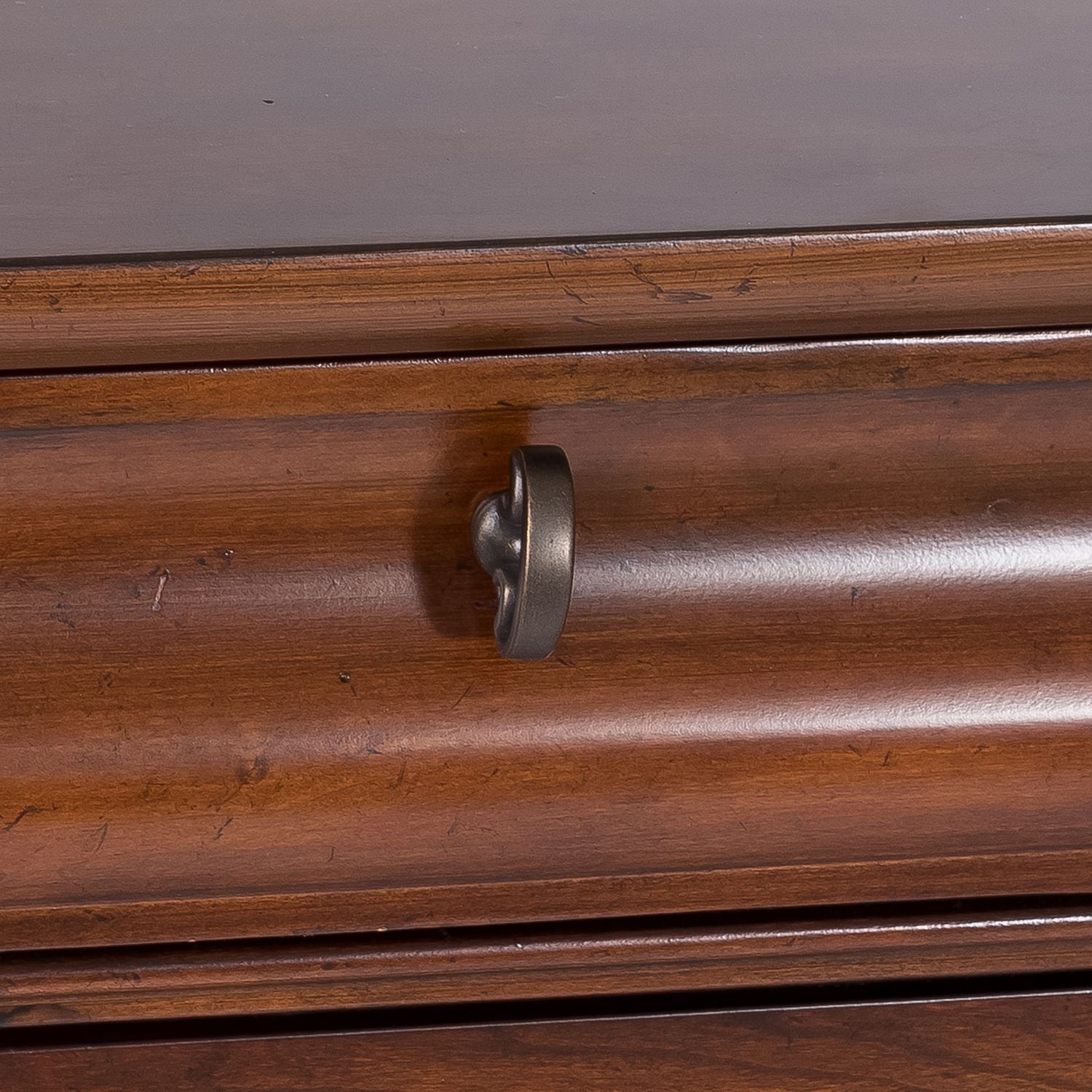 Dresser & Mirror