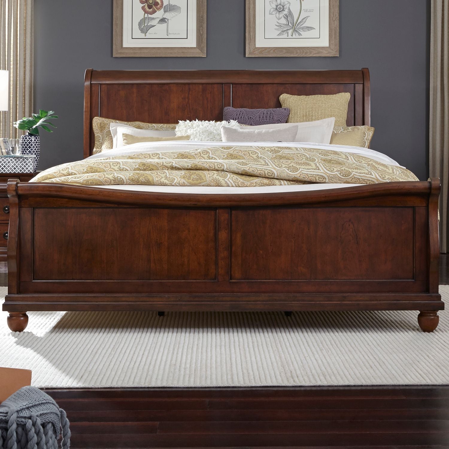 Queen Sleigh Footboard