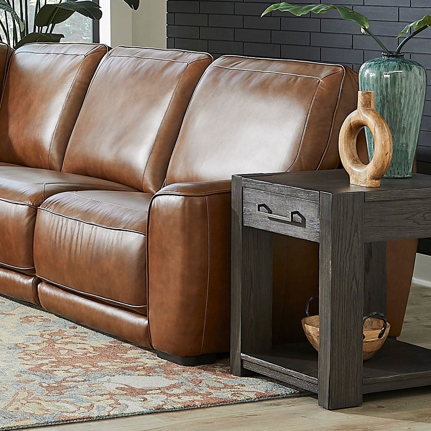 R Arm Recliner P2 & ZW