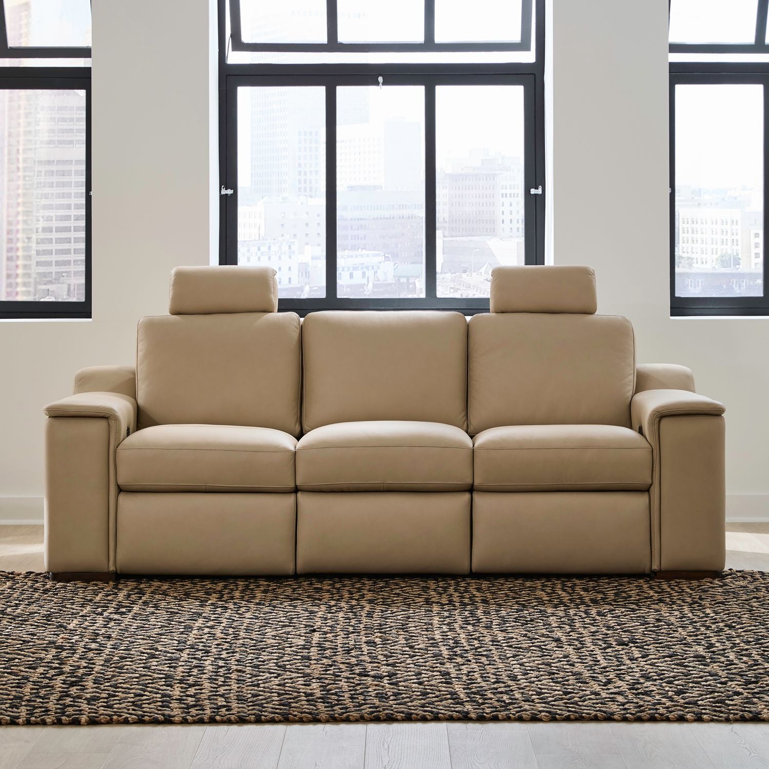 Sofa with Power Footrest ZG & WS