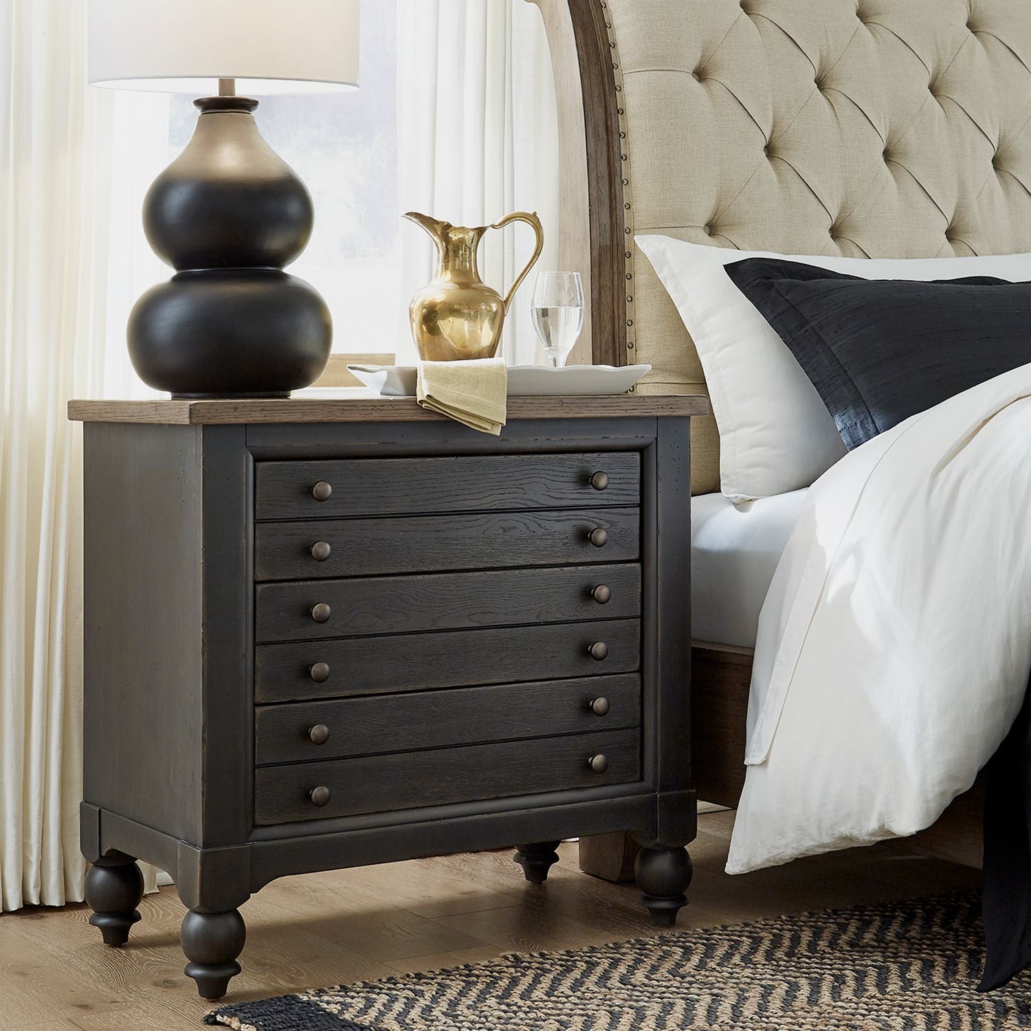 Bedside Chest w/ Charging Station - Black