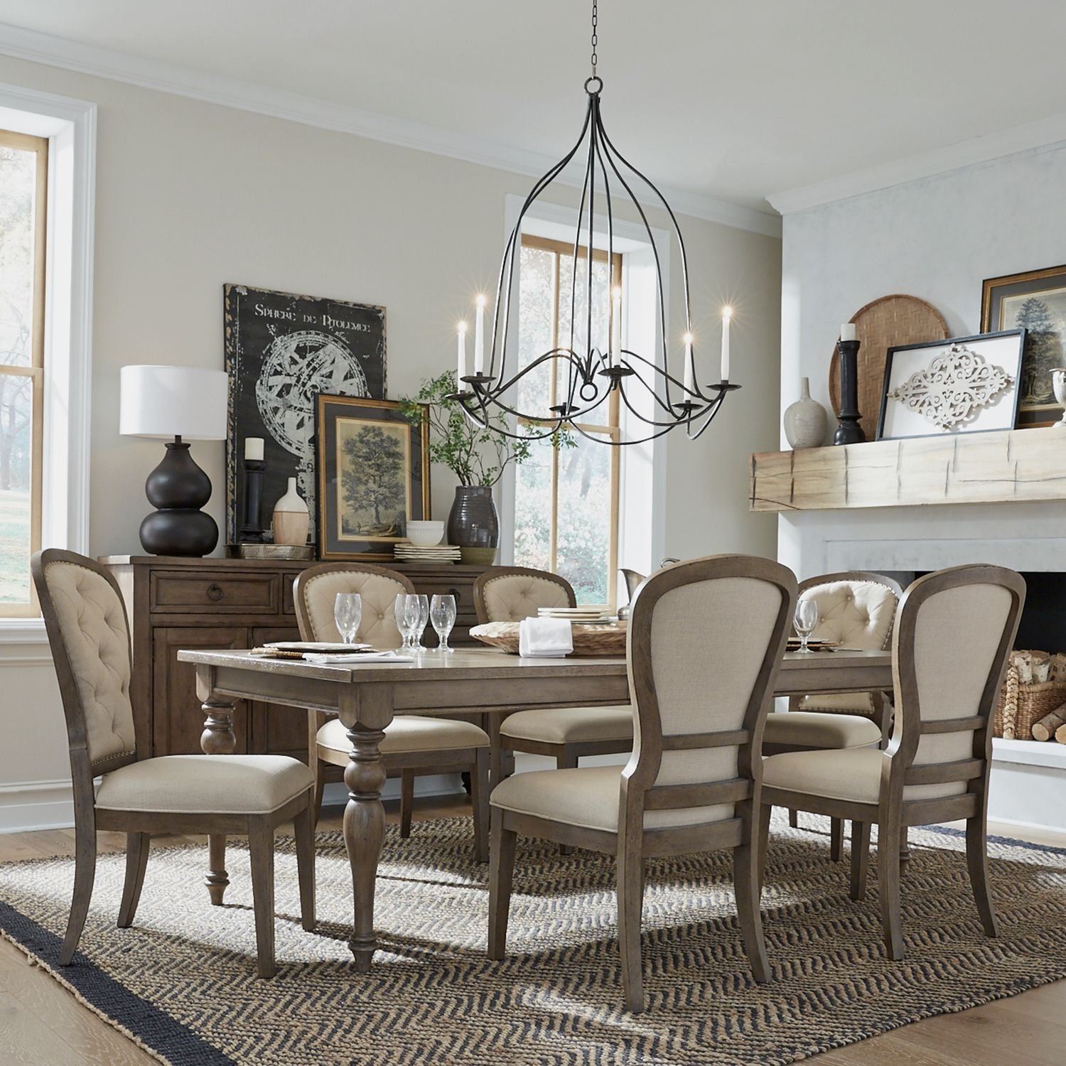 Optional 7 Piece Leg Table Set