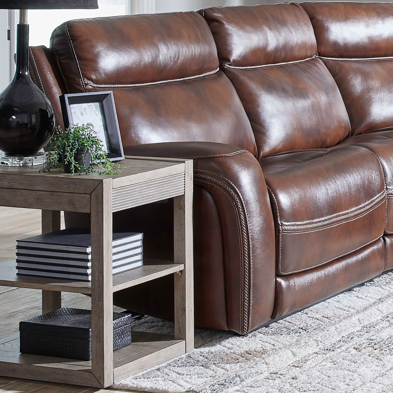 L Arm Recliner P2 & ZG - Cognac