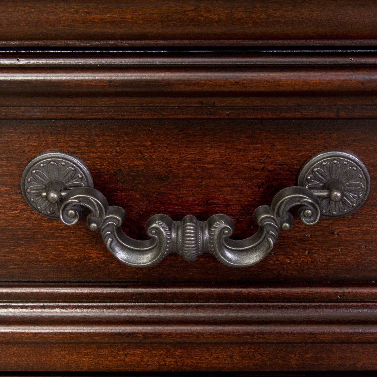 7 Drawer Dresser