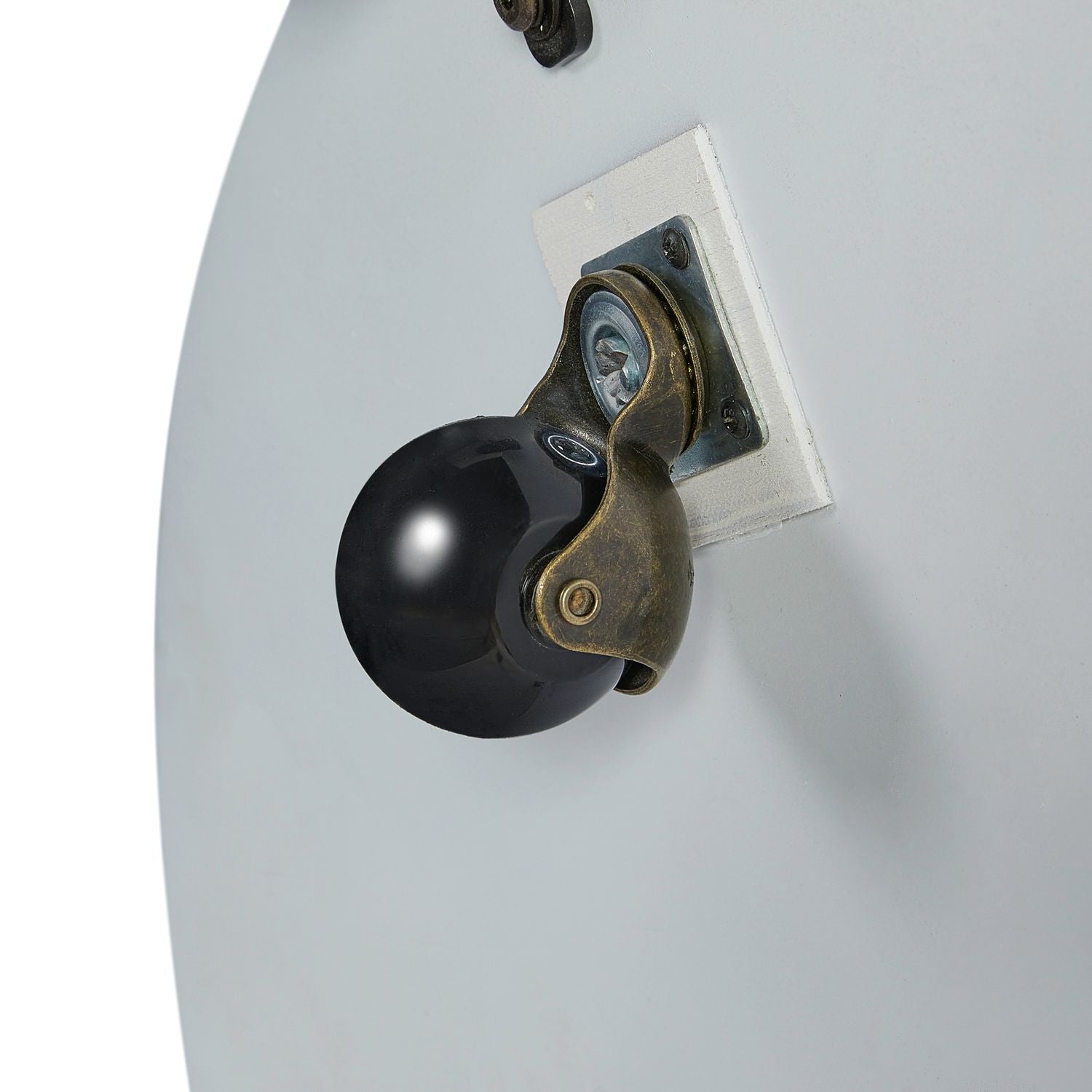 Round Cocktail Table