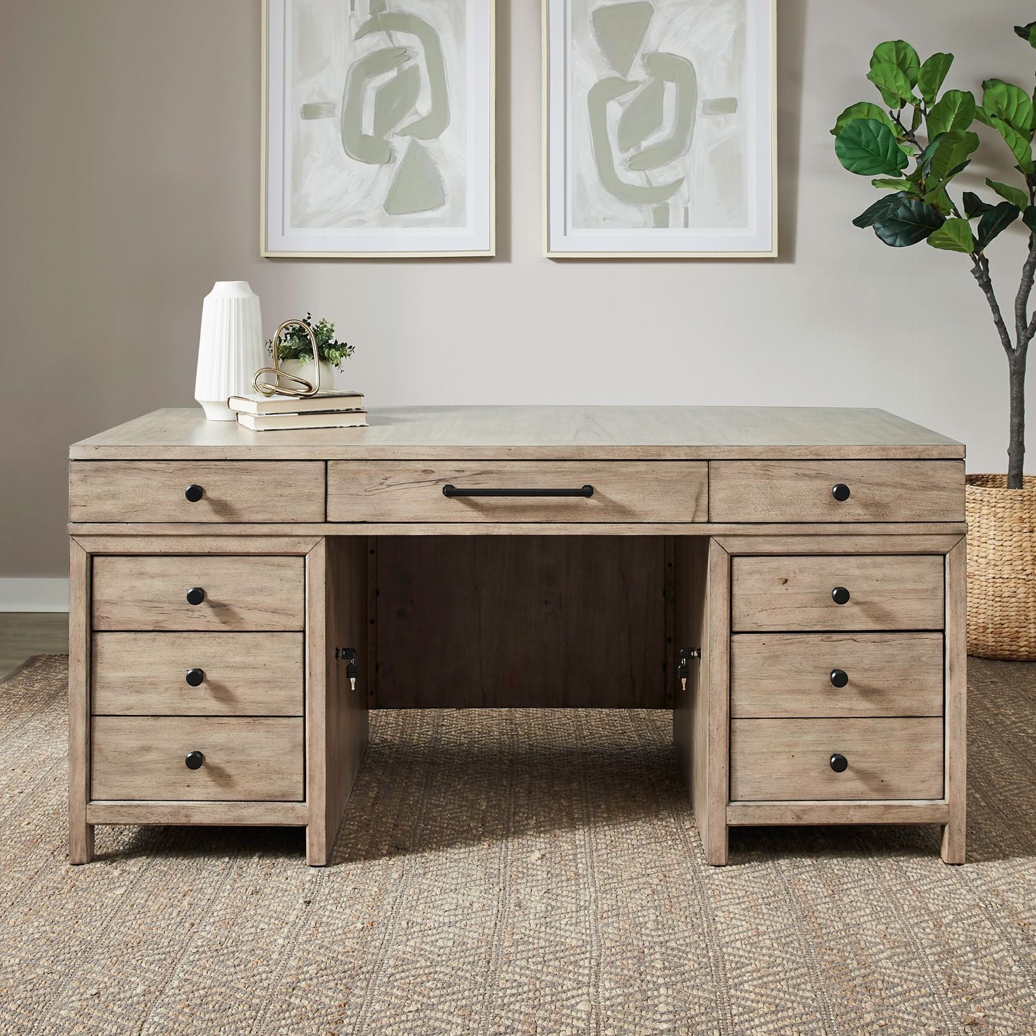 Jr Executive Desk Top