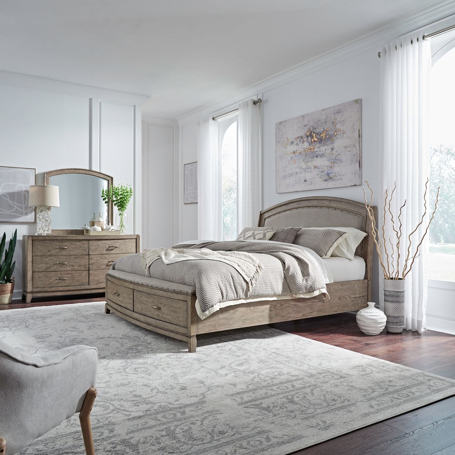 Queen Uph Storage Bed, Dresser & Mirror
