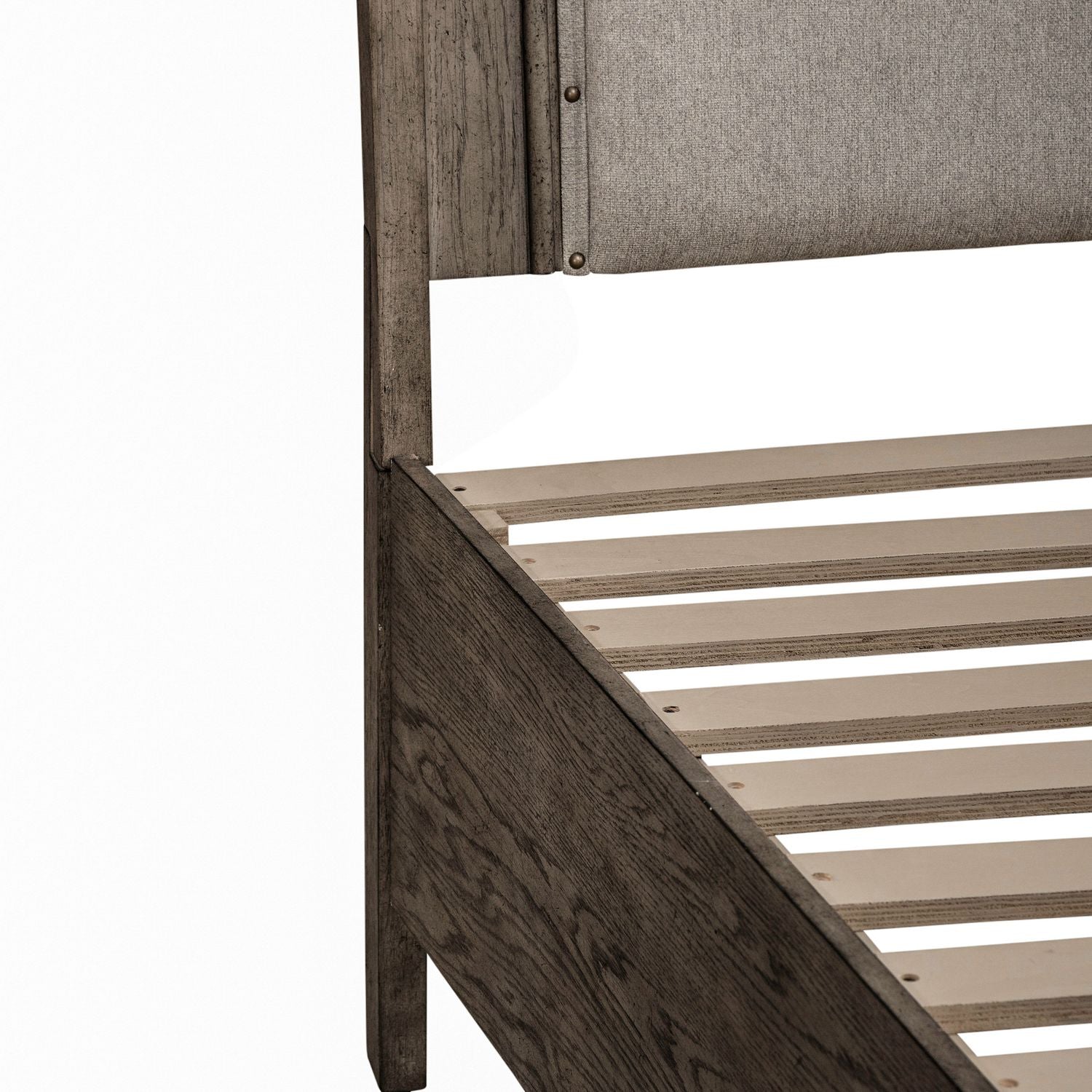 Queen Uph Storage Bed
