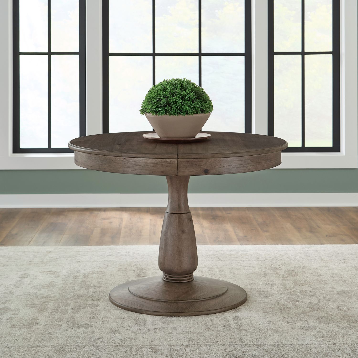 Pedestal Table Set
