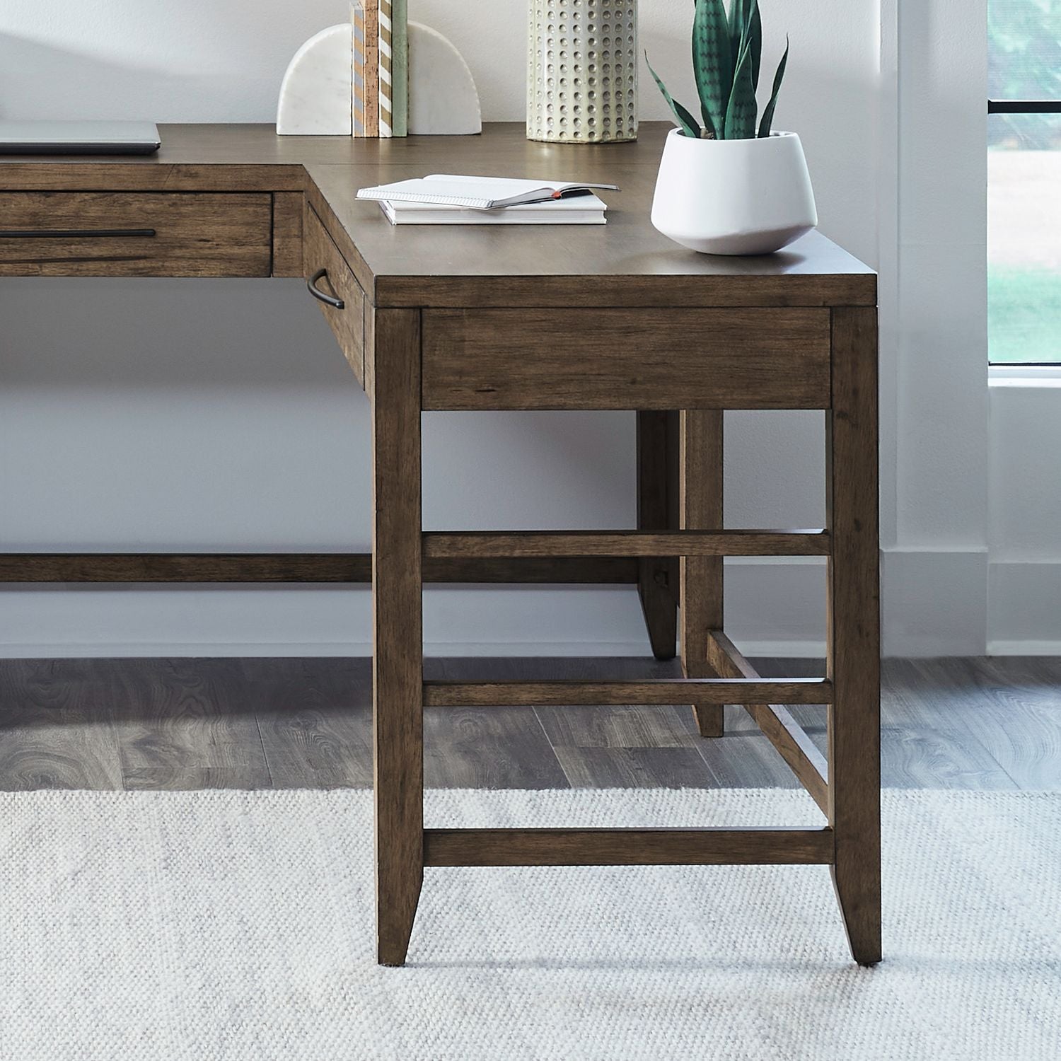 L Writing Desk Right Return