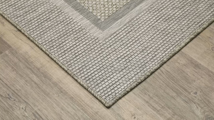 Oriental Weavers Tortuga TR06A Beige/Black Area Rug