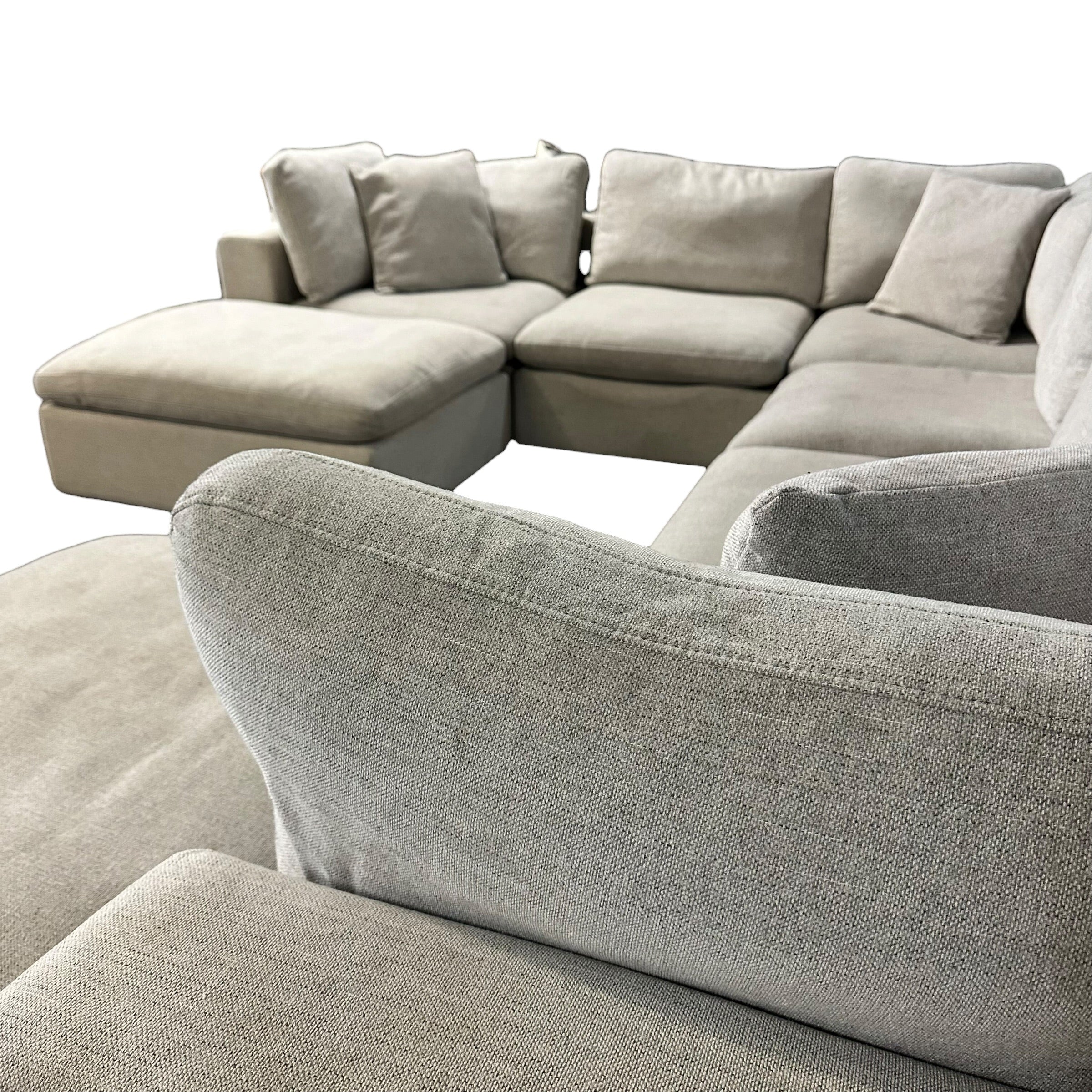 Modular 8 Pc Sectional Cloud Couch in Light Gray