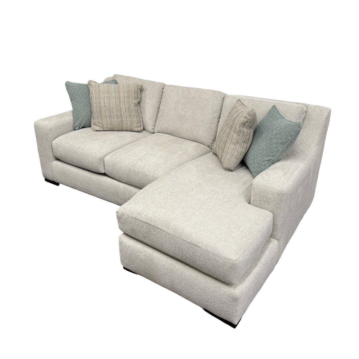 Vance Sectional with Right Arm Facing Chaise